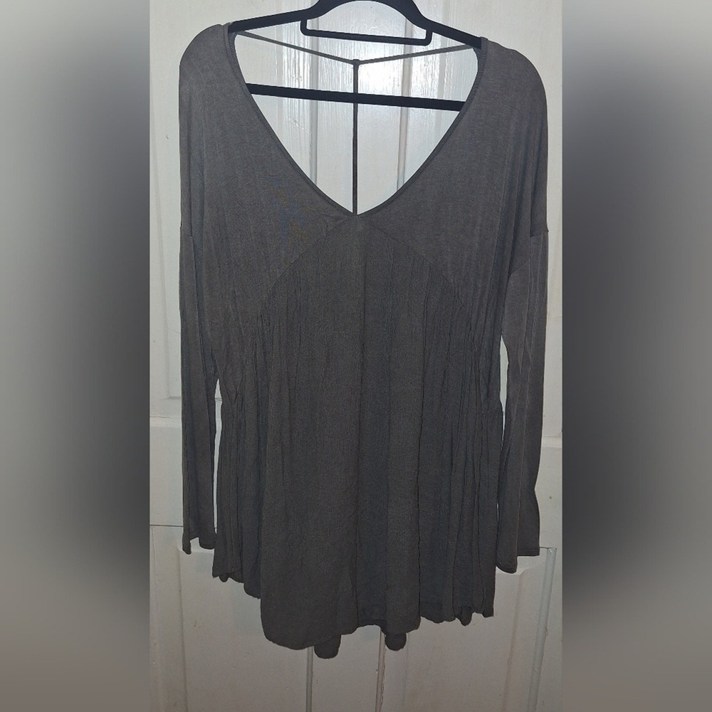 MTS Charcoal Gray Long Sleeve V-Neck T-Strap Tunic Top Women Large